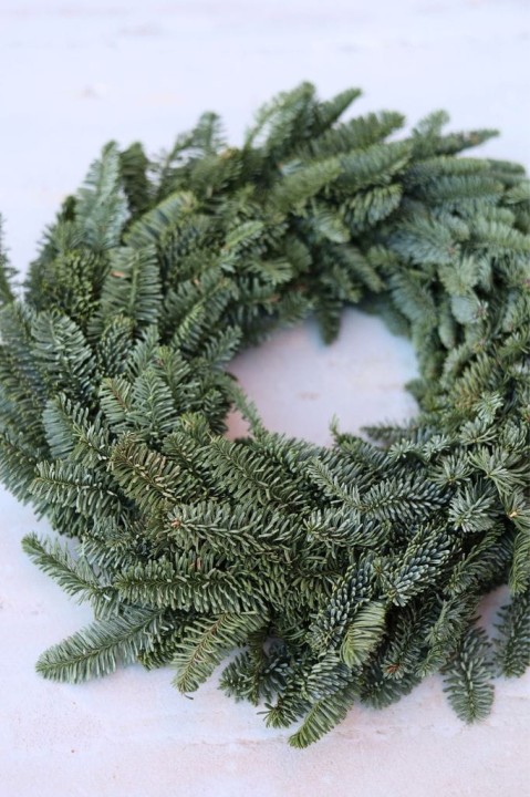 Wianek z Jodły Nobilis 35cm, NATURALNY Wianek Świąteczny