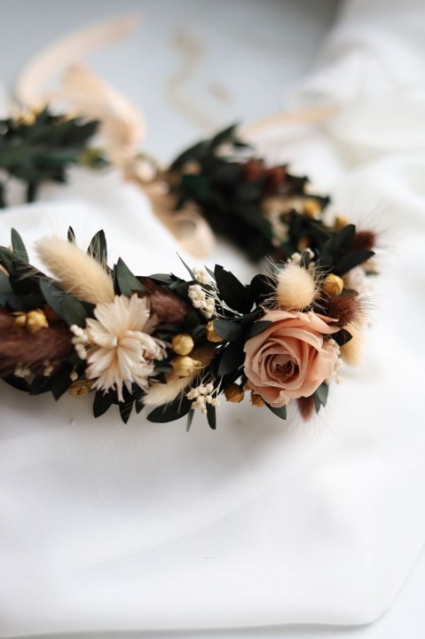 Wianek na głowę, wianek ślubny z suszonych kwiatów i wiecznymi różami NUDE