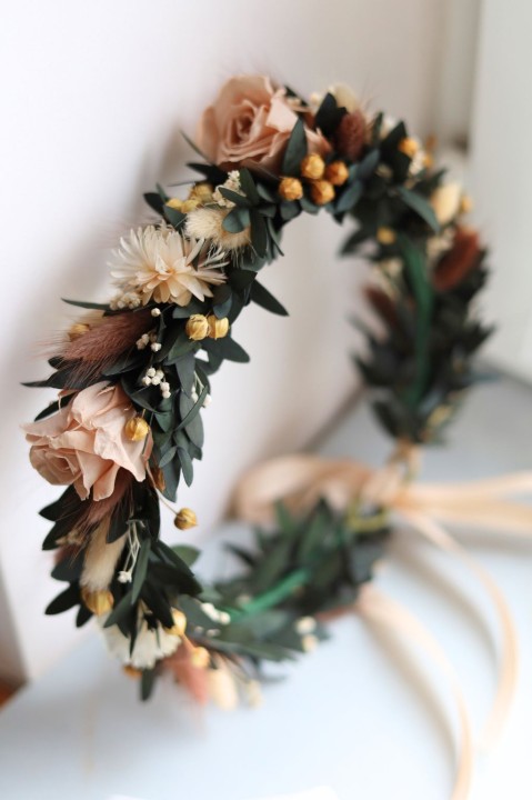 Wianek na głowę, wianek ślubny z suszonych kwiatów i wiecznymi różami NUDE