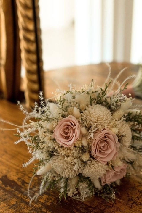 Bukiet ślubny , bukiet Panny Młodej , wieczny bukiet ślubny, , wieczne róże, bukiet z suszonych kwiatów, bukiet ślubny ophelia