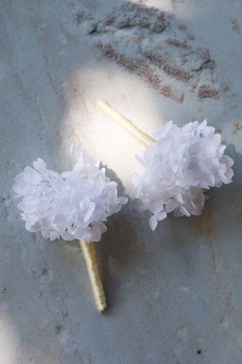 Butonierka dla Pana Młodego, Butonierka Ślubna z stabilizowanej białej HORTENSJI