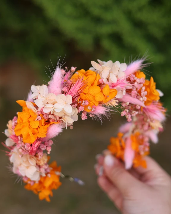 Wianek ślubny / opaska na głowę „Peach Blush” - różowo-brzoskwiniowy, boho, z suszonych kwiatów