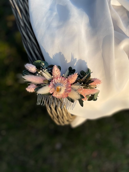 Grzebyk do włosów , grzebyk ślubny , ozdoby ślubne do włosów