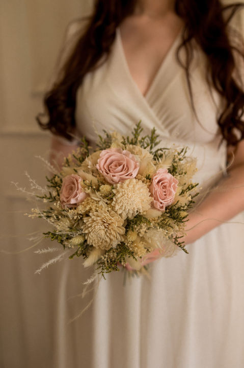 Bukiet ślubny , bukiet Panny Młodej , wieczny bukiet ślubny, , wieczne róże, bukiet z suszonych kwiatów, bukiet ślubny ophelia